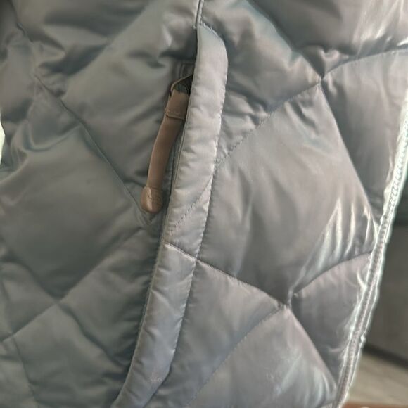 The North Face 550 Vest - Picture 7 of 12